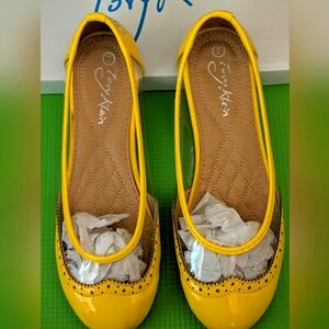 #13 Tory Klein Flats                       box#13